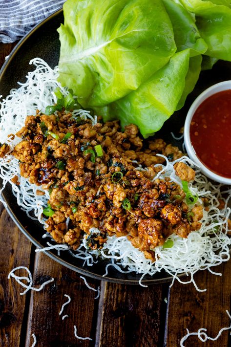 Of Changes Lettuce Wraps, Sides For Lettuce Wraps, Chinese Chicken Lettuce Wraps, Of Changs Chicken Lettuce Wraps, Copycat Pf Changs Lettuce Wraps, Asian Wraps Lettuce, Thai Lettuce Wraps Chicken, Chicken Lettuce Wraps Pf Changs, Lunch Lettuce Wraps