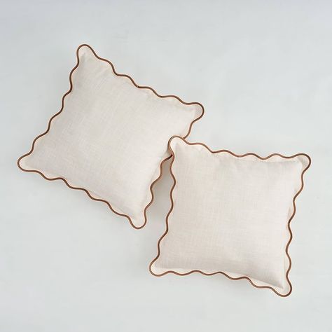 Amazon.com: Mayler Yee Scalloped Throw Pillow Covers Set of 2 for Living Room, Soft Cotton & Cozy Linen, Boho Sytle Decorative Home (Tangerine, 20x20 Inch) : Home & Kitchen Cute Bed Throw Pillows, Minimal Boho Home Decor, Throw Pillows On Couch, Boho Couch Pillows, Amazon Pillow Covers, Brown Apartment, Cushion Photography, Aesthetic Throw Pillows, Scalloped Pillow