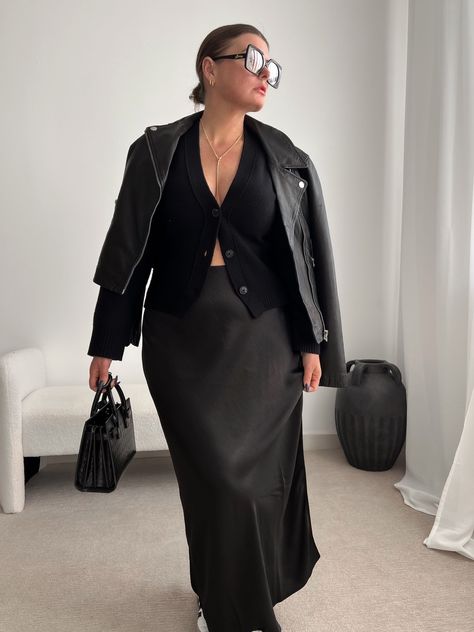 Satin Fall Outfit, All Black Fall Outfits Black Women, Plus Size Sophisticated Outfits, Silk Skirt Outfit Casual Plus Size, Black Skirt Date Night Outfit, Silk Skirt And Cardigan Outfit, Office Looks Plus Size, Black Silk Skirt Outfit Plus Size, Soft Dramatic Kibbe Plus Size