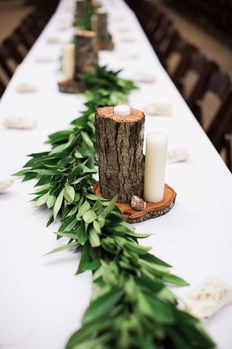 Rustic Wedding Details, table decorations for an outdoor rustic modern wedding Sweet Table Decorations, Rustic Wedding Details, Fall Wedding Diy, Rustic Modern Wedding, Tafel Decor, Decor Photography, Fall Wedding Centerpieces, Rustic Wedding Centerpieces, Wedding Centerpieces Diy