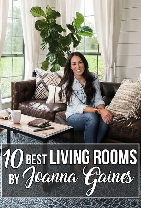 10 Best Living Rooms By Joanna Gaines from Fixer Upper - Nikki's Plate Joanna Gaines Farmhouse Living Rooms, Stile Joanna Gaines, Joanna Gaines Dining Room, Joanna Gaines Living Room, Living Room Joanna Gaines, Gaines Farmhouse, Joanna Gaines Decor, Fixer Upper Living Room, Joanna Gaines Farmhouse