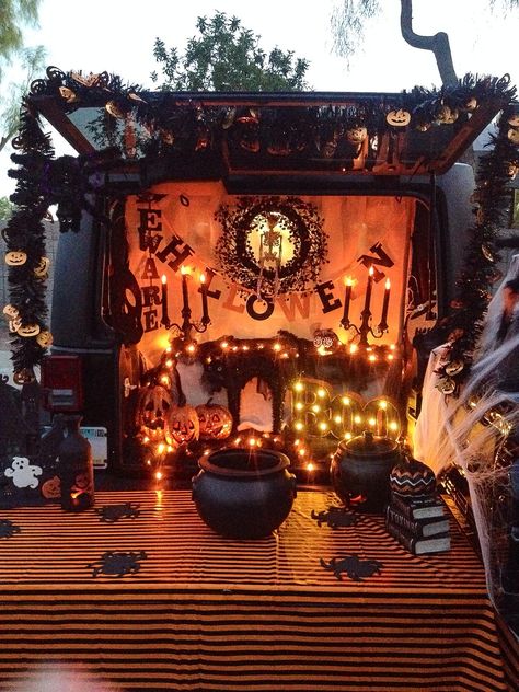 Jeep Trunk Or Treats, Bat Decorations On Wall, Cars Party Ideas, Trunk Or Treat Flyer, Creative Accent Wall, Halloween Car Decorations, Trunker Treat Ideas, Farm Hacks, Trunk Or Treat Ideas