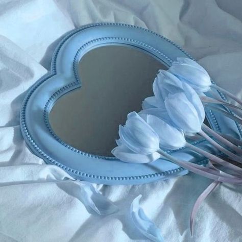 Baby Blue Wallpaper, Blue Aesthetics, Blue Core, Cute Blue Wallpaper, Baby Blue Aesthetic, Light Blue Aesthetic, Blue Wallpaper Iphone, Blue Aesthetic Pastel, Blue Tulips