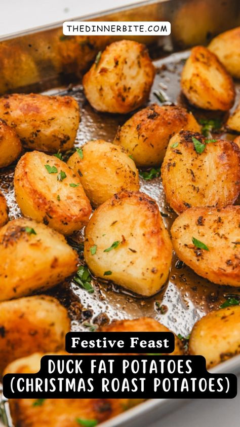 Indulge in the ultimate holiday side dish with our mouthwatering Duck Fat Potatoes (Christmas Roast Potatoes) recipe! Made with high-quality duck fat, these potatoes are crispy on the outside and tender on the inside. A true crowd-pleaser, they'll have everyone coming back for seconds. Discover the secret to making your Christmas dinner unforgettable with The Dinner Bite. Best Roast Potatoes Crispy, English Roast Potatoes, Crispy Duck Fat Potatoes, Christmas Roast Potatoes, Christmas Breakfast Potatoes, Sides For Duck Dinner, Roast Duck Recipes Christmas, Duck Fat Potatoes Recipes, Duck Fat Recipes