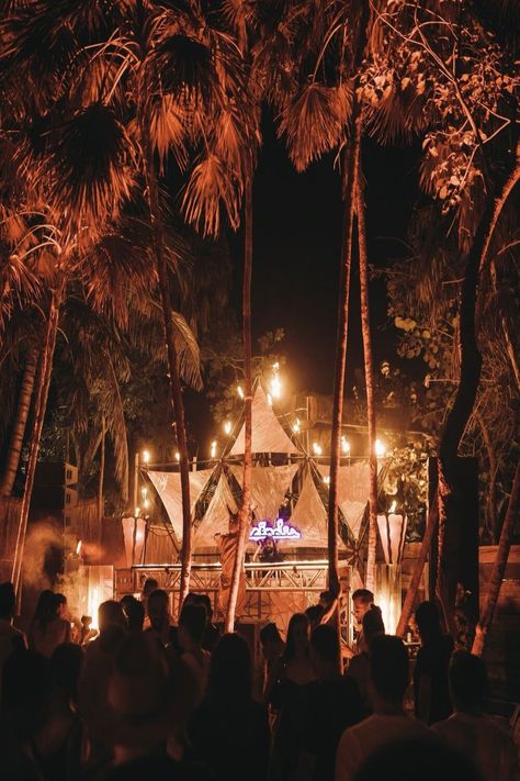 Tulum Beach Party, Tulum Party Aesthetic, Tulum Vibes Party, Beach Night Party, Tulum Music Festival, Beach Clubs, Tulum Club, Beach Party At Night, Tulum Night Club