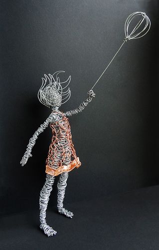 Hold On To Your Dream Wire Sculpture - front | by Ruth Jensen Drátěná Socha, Stylo Art, Fantasy Wire, 3d Pen Art, Art Fil, Illustration Kunst, Wire Art Sculpture, Art Wire, Sculpture Projects