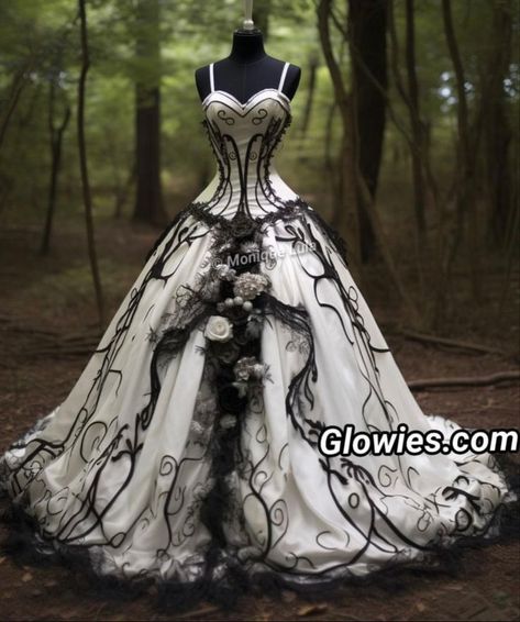 Goth Style Wedding Dress, Goth Princess Wedding Dress, Romantic Gothic Wedding Dress, Black Goth Wedding Dress, Gothic White Wedding Dress, White Gothic Wedding Dress, Vampire Wedding Dress, Emo Wedding Dresses, Alt Wedding Dress