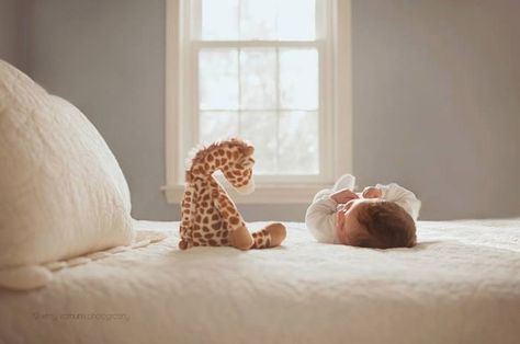 Kerry Varnum Photography Photo Bb, Foto Newborn, Baby Fotografie, Baby Poses, Newborn Baby Photos, Lifestyle Newborn Photography, Foto Baby, Foto Tips, Newborn Shoot