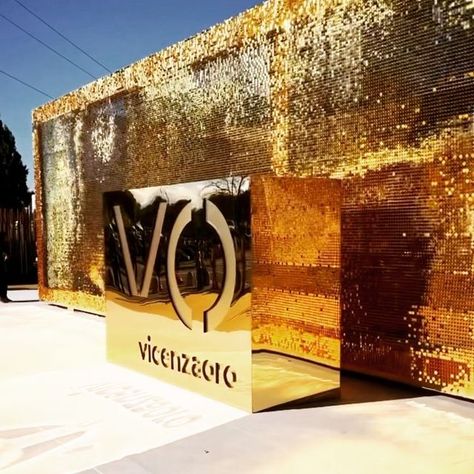 Gold Event Design, Gold Shimmer Wall, Events Backdrop, Gold Installation, Shimmer Wall Backdrop, Event Entrance, Sequin Wall, Gold Backdrop, Shimmer Wall