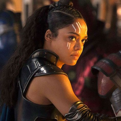 Tessa Thompson as Valkyrie in Thor: Ragnarok Valkyrie Wallpaper, Ragnarok Valkyrie, Ragnarok Characters, Thor Ragnarok, Tessa Thompson, Marvel Girls, Marvel Women, Avengers Assemble, Marvel Movies