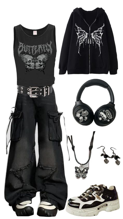 #grunge #grungeaesthetic #emo #ootd #outfit #black #metal Pandas, Trendy Emo Outfits, Classic Emo Outfits, Emo Outfits Female, Emo Ish Outfits, Emo Outfits School, Grunge Metal Outfit, Alt Female Outfits, Grunge Fem Outfits