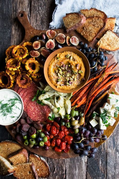 Mezze Platter, The Original Dish, Pumpkin Hummus, Honey Toast, Roasted Cherry Tomatoes, Idee Pasto Sano, Cured Meats, Food Platters, Small Bites