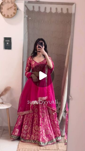 Brocade Lehenga Designs, Lehenga Designs For Bridesmaid, Pink Brocade Lehenga, New Trend Lehenga Designs, Trending Lehenga, Lehenga Indian, Brocade Lehenga, Pink Brocade, Lehenga Bridesmaid