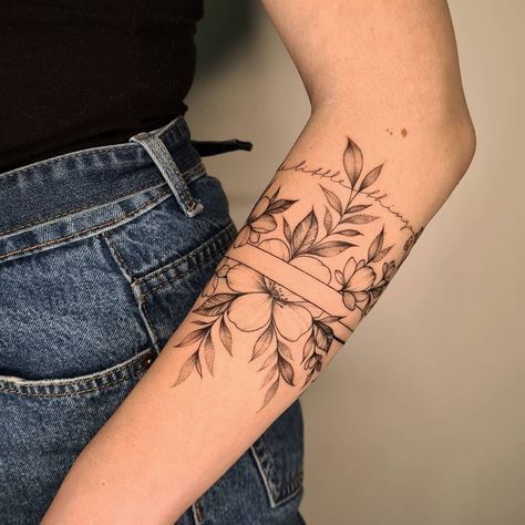 Womens Dainty Sleeve Tattoo, Half Sleeve Ideas For Women Forearm, Feminine Half Sleeve Tattoo Lower Arm, Middle Of Arm Tattoo, Tattoo Arm Bands For Women, Warp Around Arm Tattoo, Bicep Women Tattoo, Tattoo Arm Women Sleeve, Floral Arm Band Tattoo For Women