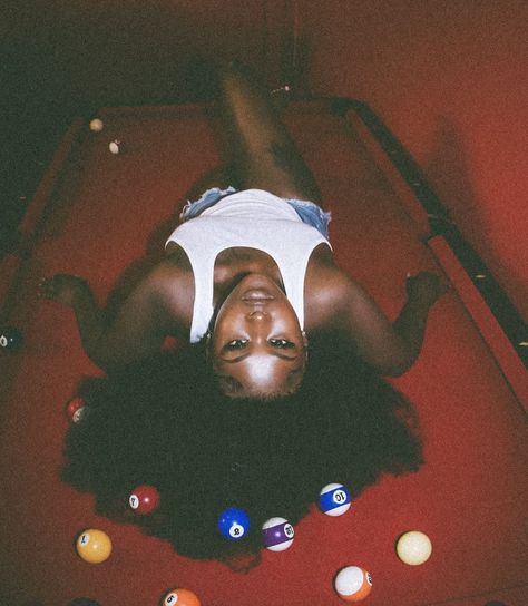 Fun Photoshoot Black Women, Glass Photoshoot Ideas, Bubble Gum Photoshoot Ideas, Paparazzi Inspired Photoshoot, 80s Editorial Photography, Casino Theme Photoshoot, Digital Camera Photoshoot Ideas, Black Roses Photoshoot, Fun Editorial Photoshoot