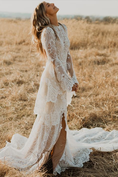 Boho Long Sleeve Wedding Dress, Lace Bohemian Wedding Dress, Custom Wedding Gown, Bohemian Wedding Dress Lace, Bat Sleeves, Long Sleeve Wedding Dress, Bohemian Dresses, Beach Wedding Dress Boho, Bohemian Wedding Dress