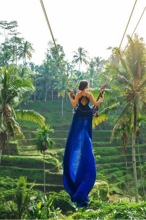 Check out these 10 Instagrammable swing spots in Bali! Bali Travel Photography, Bali Retreat, Bali Baby, Bali Honeymoon, Voyage Bali, Bali Vacation, Honeymoon Photos, Bali Island, Travel Pictures Poses