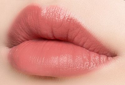 Nude peach lips Gradient Lips, Female Lips, Korean Lips, Loona Kim Lip, Peach Lips, Lip Beauty, Hot Lips, Nude Lipstick, Nude Lip