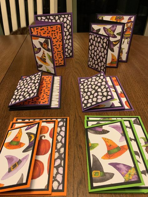 Tutorial: Four-Panel Fun Fold Card Inkyfingers Papercrafting Folded Christmas Cards, Card Sketches Templates, Fancy Fold Card Tutorials, Card Making Templates, Halloween Cards Handmade, Fun Folds, Card Making Tutorials, Fancy Fold Cards, Card A