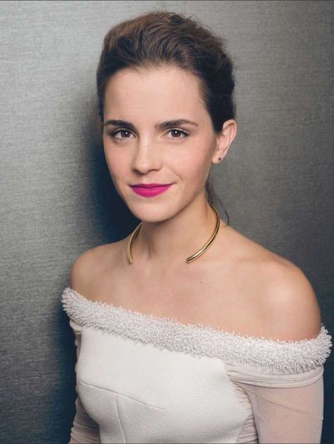 Emma Watson Belle, Celebrity Film, Hollywood Heroines, Lana Turner, Myrna Loy, Jayne Mansfield, Lucille Ball, Girl Celebrities, Famous Women