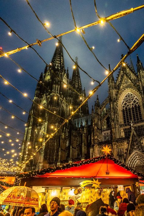 Cologne cathedral during the Christmas market. Christmas Widgets, Christmas Markets, 2024 Vision, Christmas Market, Cologne Cathedral, The Christmas, Bucket List, Vision Board, Marketing