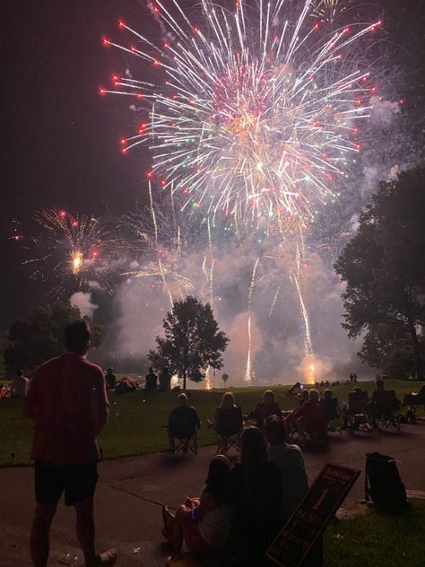 fourth of july Fourth Of July Coquette, Americana Fourth Of July, Fourth Of July Party Aesthetic, 4th Of July Party Aesthetic, Country 4th Of July, Fourth Of July Aesthetic, July Season, Fourth Of July Pics, July Vibes