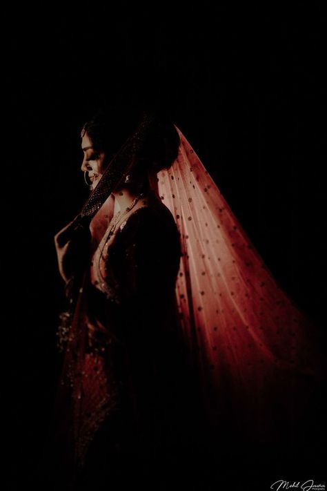 Photo of Modern shadow bridal portrait शादी की तस्वीरें, Indian Bride Poses, Indian Bride Photography Poses, Indian Wedding Poses, Bride Photos Poses, Marriage Photography, Indian Wedding Photography Couples, Bridal Photography Poses, Indian Bridal Photos