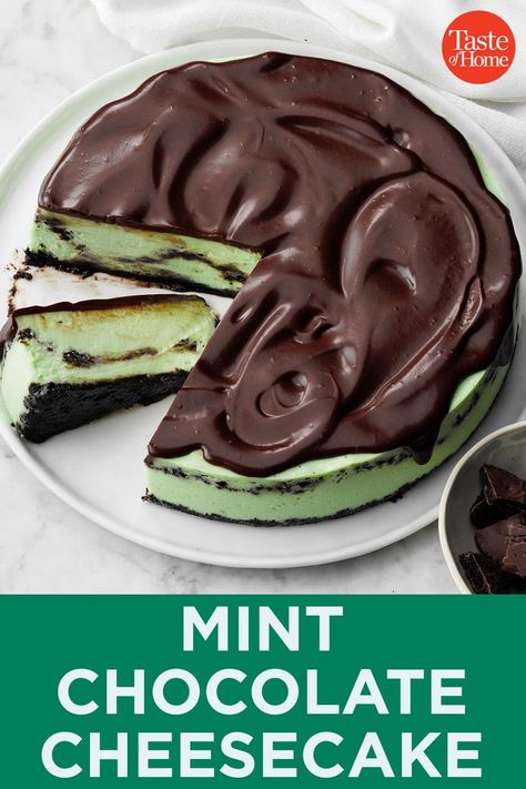 Mint Chocolate Cheesecake, Mint Desserts, Oreo Cheesecake, Chocolate Cheesecake, Savoury Cake, Mint Chocolate, Dessert Ideas, Cheesecake Recipes, Mini Cakes