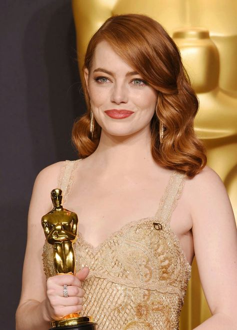 Emma Stone, Best Actress Oscar winner 2017 Emma Stone Oscars, Emma Stone Hair, Spring Hair Trends, 2017 Hair Trends, Blonde Hair Makeup, Actrices Hollywood, Spring Hairstyles, Fashion Board, Emma Stone