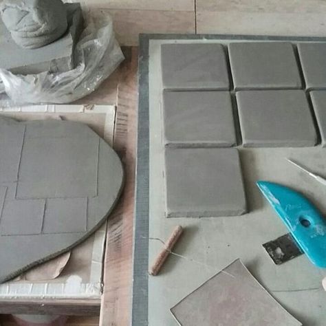 Diy Pottery Tiles, Making Tiles From Clay, Diy Tiles Clay, Making Ceramic Tiles, How To Make Ceramic Tiles, Making Tiles, How To Make Tiles, Diy Keramik, Ceramic Tile Art