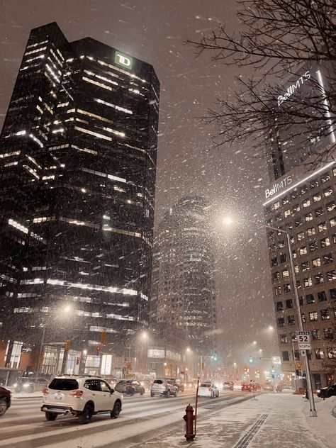 Snowy New York Aesthetic, Snowy City Night, Winter In City, Winter City Aesthetic, Winter Widgets, Snow At Night, Winter In The City, Snowy City, Snow City