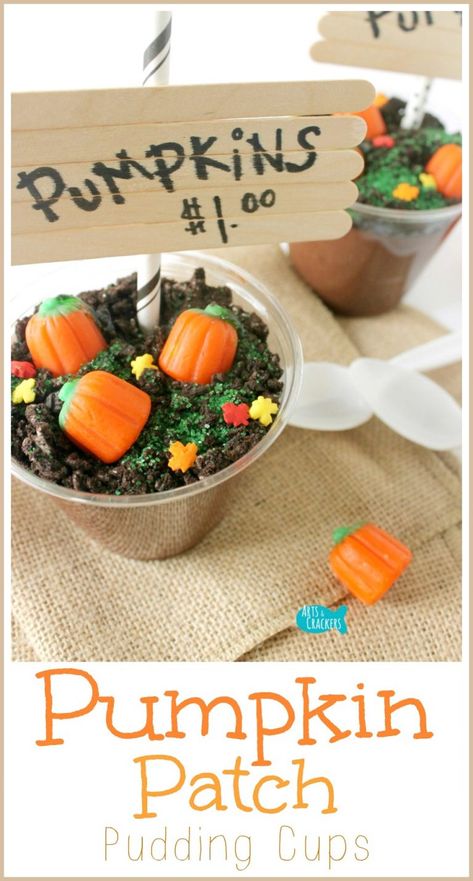 These Pumpkin Patch Pudding Cups are such a fun and easy fall treat for Halloween and autumn celebrations. Tutorial when you click the picture | Pumpkin Patch Pudding Cups | Fall | Autumn | Harvest | Halloween | Pumpkin Patch | October | November | September | Fall Treat | Classroom Snack | Snack Ideas | Dessert | Fall Dessert | Pudding | Pudding Cup | Dirt Cup | Recipe | Pumpkin | Mallowcreme | Kids | Pumpkin Activity | Pumpkin Patch Activity | Fall Treats for Kids | Fall Activity | Fall ... Diy Pumpkin Patch, Pasteles Halloween, Dessert Oreo, Desserts Keto, Hot Lunch, Fall Snacks, Pudding Cups, Harvest Party, Desserts Vegan