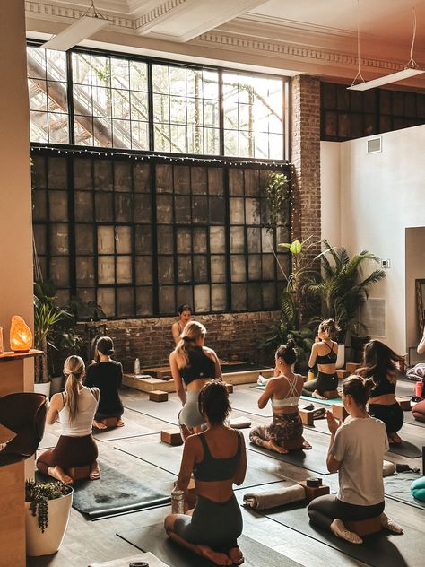 Yoga Classes in Brooklyn, NY - Yoga Space NYC Yoga Business Aesthetic, Health Aethstetic, Cool Yoga Studio, Yoga Influencer Aesthetic, Yoga Class Photoshoot, Yoga Classes Aesthetic, Fitness Corner At Home, Yoga Aethstetic, Hot Yoga Astethic