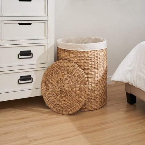 Woven Laundry Basket With Lid, Wicker Room Decor, Granddaughter Bedroom, Clothing Basket, Wood Hamper, Best Family Room, Bedroom Finds, Rattan Decor, Woven Hamper