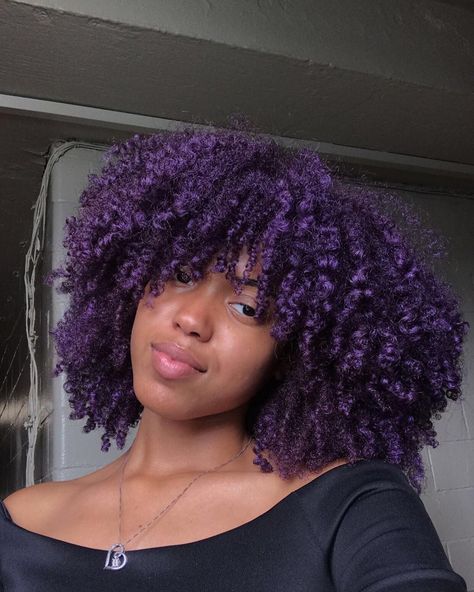 Crisleidis Ceballo on Instagram: “I think the purple hair suits me, what do you think?? ☺️💜 Hair Wax from @shopponyfly  Use my code “CRISSY5” for 💸💸 off” Purple Curly Hair, Purple Natural Hair, Dyed Curly Hair, Dyed Hair Purple, Twisted Hair, Temporary Hair Color, Beautiful Natural Hair, Dyed Natural Hair, Pelo Afro