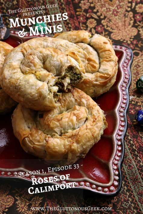 Roses of Calimport stuffed borek inspired by The Forgotten Realms campaign of Dungeons & Dragons. Recipe by The Gluttonous Geek. Dragon Recipe, Hobbit Food, Game Night Food, Viking Food, Medieval Recipes, Savory Pies Recipes, Pasta Fillo, Geek Food, Food Concept