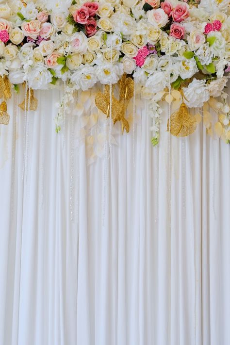 Wedding decoration flower background Pre... | Premium Photo #Freepik #photo #background #flower #wedding #floral Flowers Background For Editing, Pre Wedding Background Hd, Premium Photo Background, Indian Wedding Background Images, Background Wedding Design, Background Wedding Decorations, Background Pernikahan, Wedding Decorations Background, Naming Ceremony Background