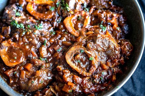 Osso Bucco Recipe Slow Cooker, Cosy Dinner Recipes, Lamb Shanks Slow Cooker, Osso Bucco Recipe, Crockpot Recipes For Two, Recipe Slow Cooker, Slow Cooker Creamy Chicken, Slow Cooker Lamb, Osso Bucco