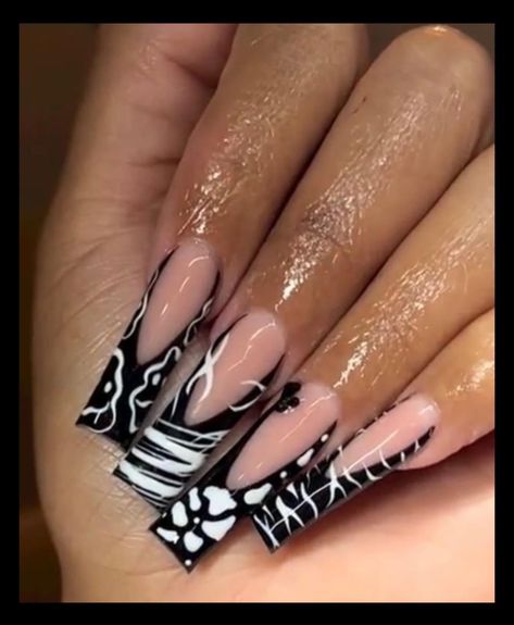 Black Nail Room, Uni Nails, Gel Powder Nails, Long Acrylic Nail Designs, Nail Room, Girly Acrylic Nails, Dope Nail Designs, French Acrylic Nails, Classy Acrylic Nails