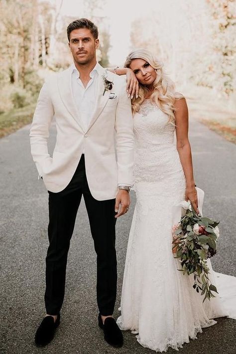 Beach Celebration, Beach Wedding Groom, White Wedding Suit, Wedding Groomsmen Attire, Groom And Groomsmen Suits, Groom Posing, Wedding Tux, Beach Wedding Attire, Mens Wedding Attire