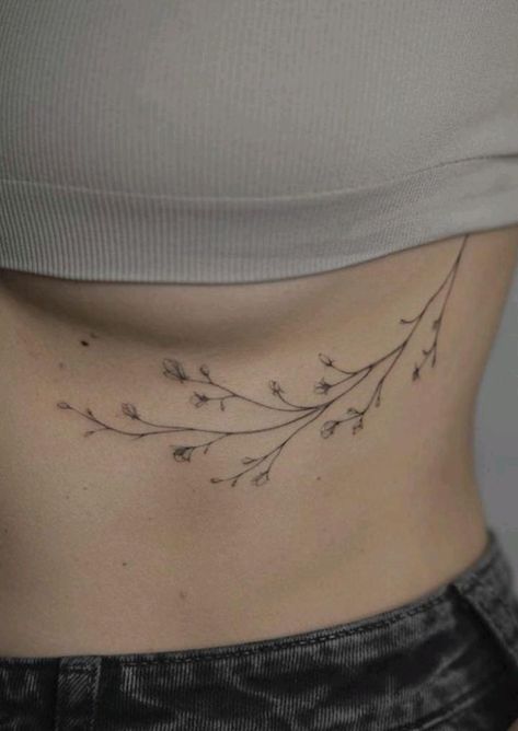 Men Tattoos, Tato Paha, Tato Minimal, Underboob Tattoo Designs, Tato Jari, Rib Tattoos For Women, Bauch Tattoos, Classy Tattoos, Video Tiktok