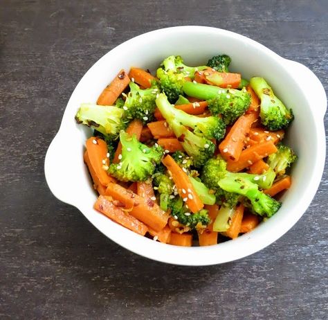 Broccoli aur Carrot ki Sabzi, Brocooli Stir Fry » Maayeka Carrot Stir Fry, Most Nutritious Vegetables, Crunchy Broccoli, Vegetarian Stir Fry, Creamy Broccoli Soup, Fried Broccoli, Tiffin Recipe, Indian Recipes Authentic, Broccoli Stir Fry