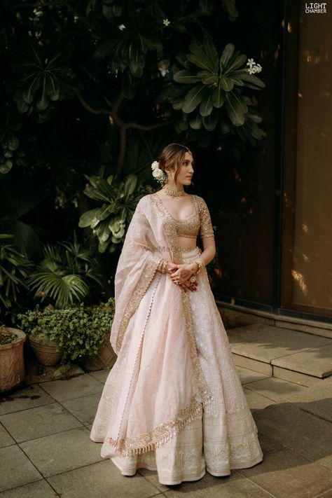 Photo from Sachi and Aditya Wedding Wedding Outfits Indian, Engagement Dress For Bride, Latest Bridal Lehenga Designs, Bridal Lehenga Designs, Simple Lehenga, Latest Bridal Lehenga, Wedding Lehenga Designs, Lehenga Designs Simple, Indian Bride Outfits