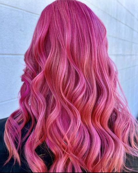 Pink Hair With Tinsel, Hair With Tinsel, Hair Tinsel, Violet Hair, Rainbow High, Pink Hair, Violet, Hair Cuts, Hairstyles