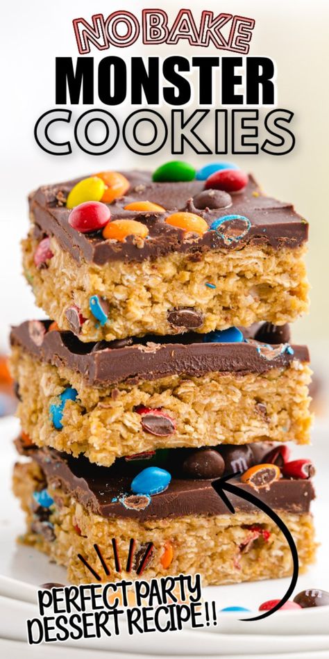 No Bake Monster Cookies Monster Cookies No Bake, Monster Cookie No Bake Bars, No Bake Monster Cookies, No Bake Bars Recipes, Monster Recipes, Basketball Cookies, Oats Chocolate, Monster Cookie Bars, Monster Cookies Recipe