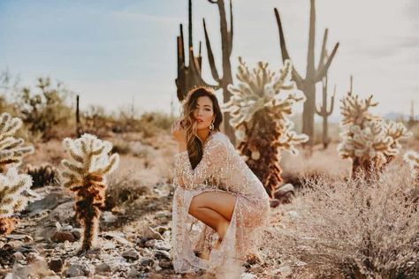 Cactus Photoshoot, Desert Fashion Photography, Desert Photoshoot Ideas, Best Portrait Photographers, Desert Photoshoot, Arizona Photography, Desert Photography, Desert Fashion, Lincoln Nebraska