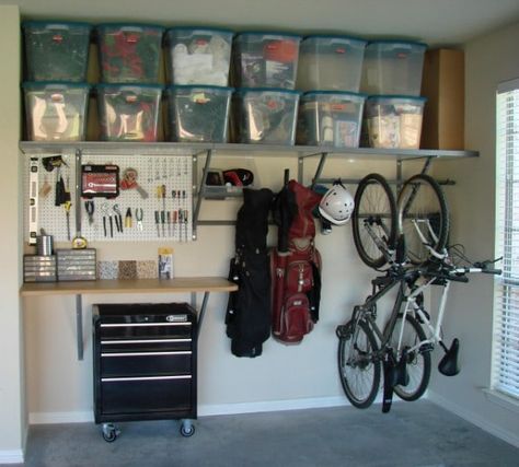 Rinnovo Garage, Rifacimento Garage, Officine In Garage, Build Garage, Diy Projects Garage, Garage Storage Inspiration, Garage Organization Tips, Garage Organisation, Garage Storage Solutions