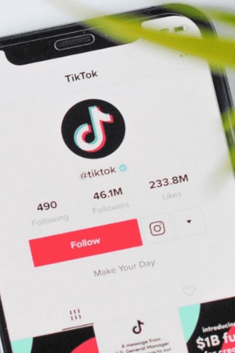 Tiktok verified badge Tiktok Verified, 10k Instagram Followers, Vision Board Images, Move In Silence, Vision Board Photos, Link Youtube, Business Woman Successful, Youtube Success, Tiktok Account