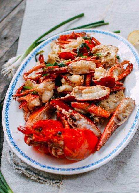 #Cantonese Style Ginger Scallion Lobster Seven Fishes, Lobster Recipes, Simple Dinner, Chinese Recipes, Carne Asada, Asian Dishes, Seafood Dishes, Shrimp Recipes, Asian Food