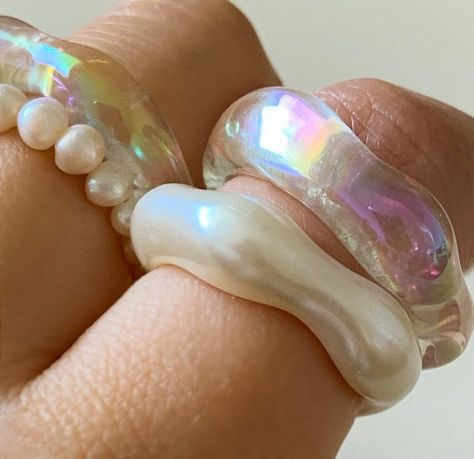 222 - https://www.instagram.com/p/CM5H_vZhP-D/?igshid=fwb... No Ordinary Girl, Mermaid Aesthetic, Wave Ring, Funky Jewelry, Dream Jewelry, Jewelry Inspo, Pretty Jewellery, Cute Jewelry, Little Things